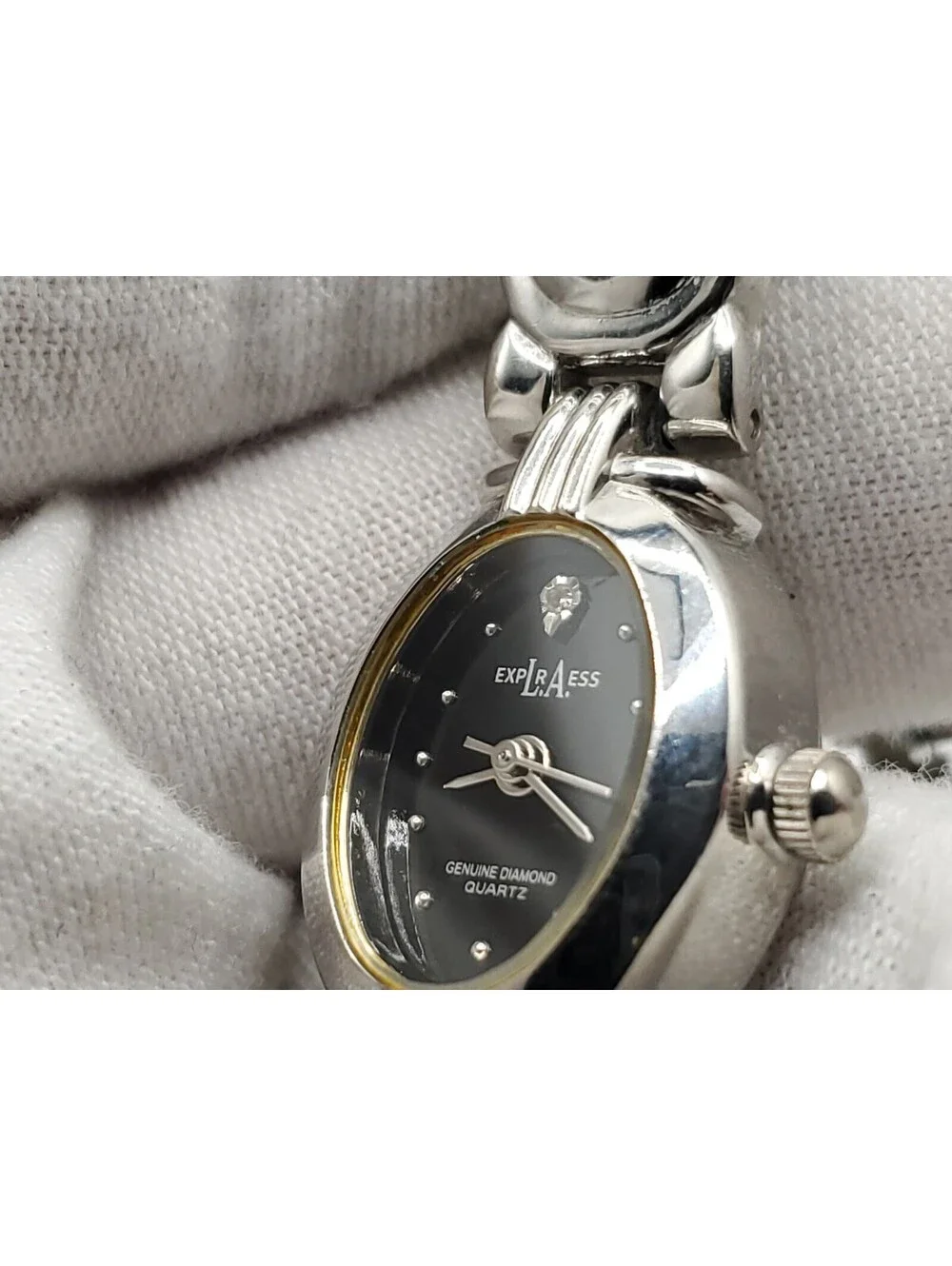 LA Express Quartz Watch 16mm Womens New Battery Silver Tone Black Dial